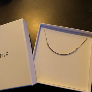 Syster P halsband - Nyskick, aldrig tagits ur boxen