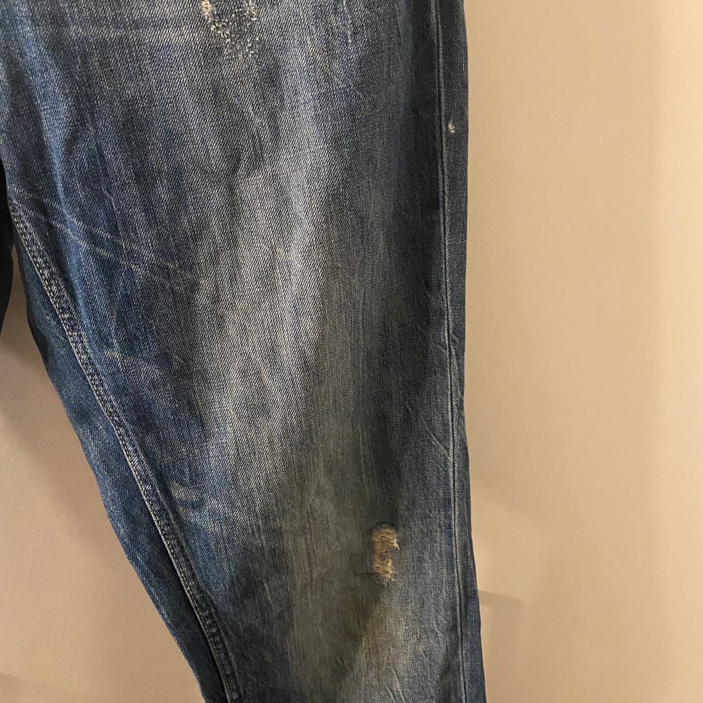 Mina gamla boyfriend jeans som inte passar mig längre 🥺. Jeans & Byxor.