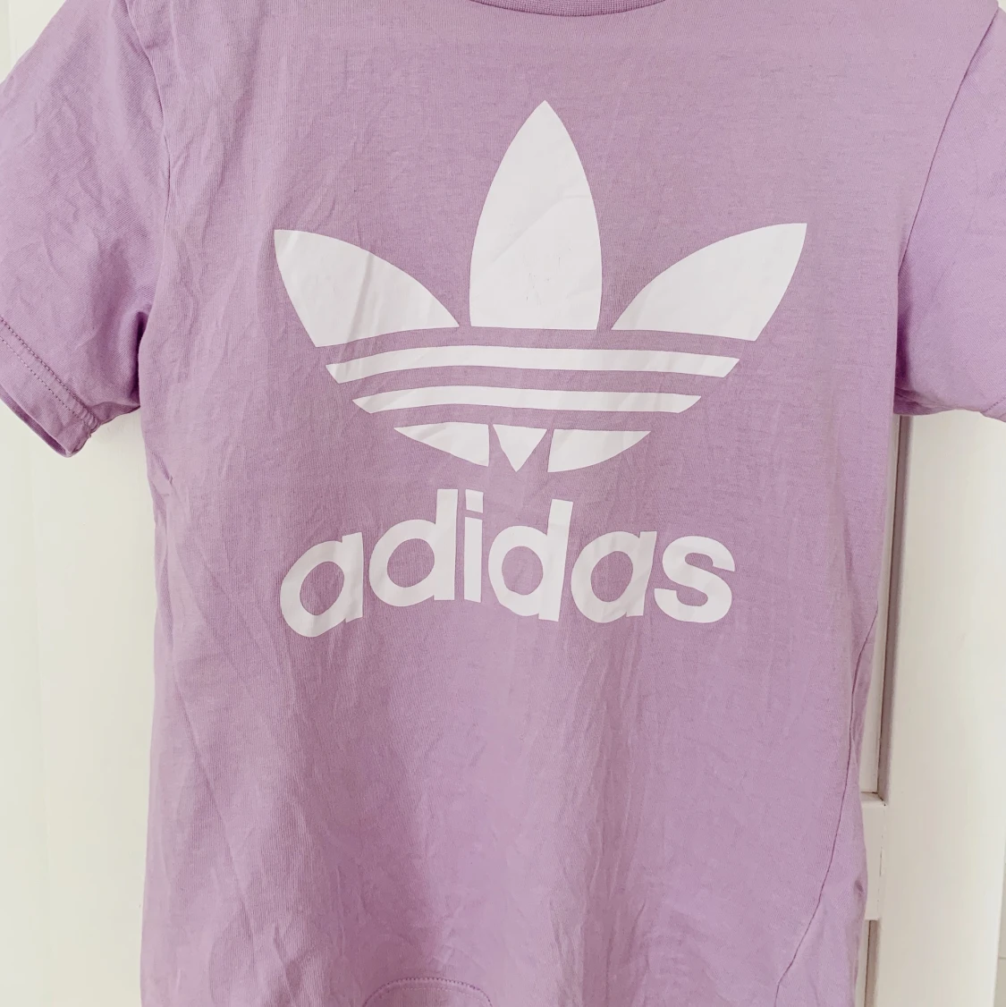 Lila adidas t-shirt  - 90