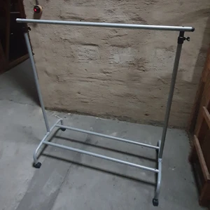 Praktisk klädstång - Praktisk klädstång