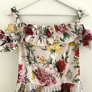 Lång klänning. Dolce GABBANA storlek 44  - Dolce Gabbana maxiklänning / klänning storlek 44 (M).  100 % original, kortvarigt sliten 