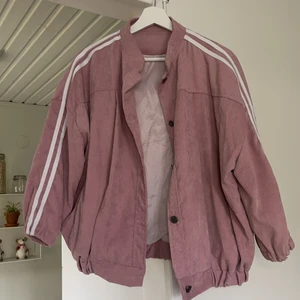 Jacka shein - Strl S frakt 66kr 