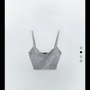 Intressekoll zara linne  - Helt nytt stickat linne från zara. Superfint men passade inte mig. Bud från 50+frakt