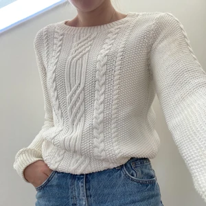 Stickad Gant tröja  - Stickad tröja från Gant i gott skick. 