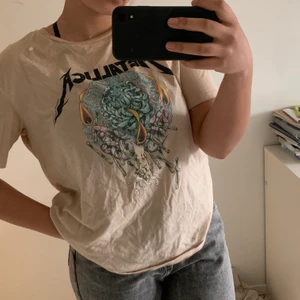 Metallica t-shirt  - Köparen står för frakt. Går att diskutera om lägre pris