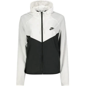 Nike jacka - Nikes sportiga vind jacka. Bra, nyskick! Kom privat för ev frågor respektive egna bilder!