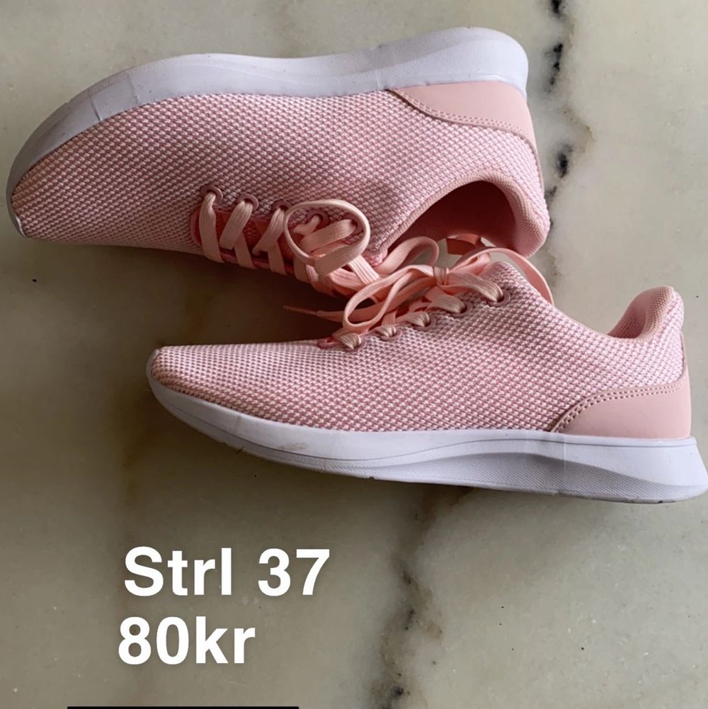 Sneakers - Skor | Plick Second Hand