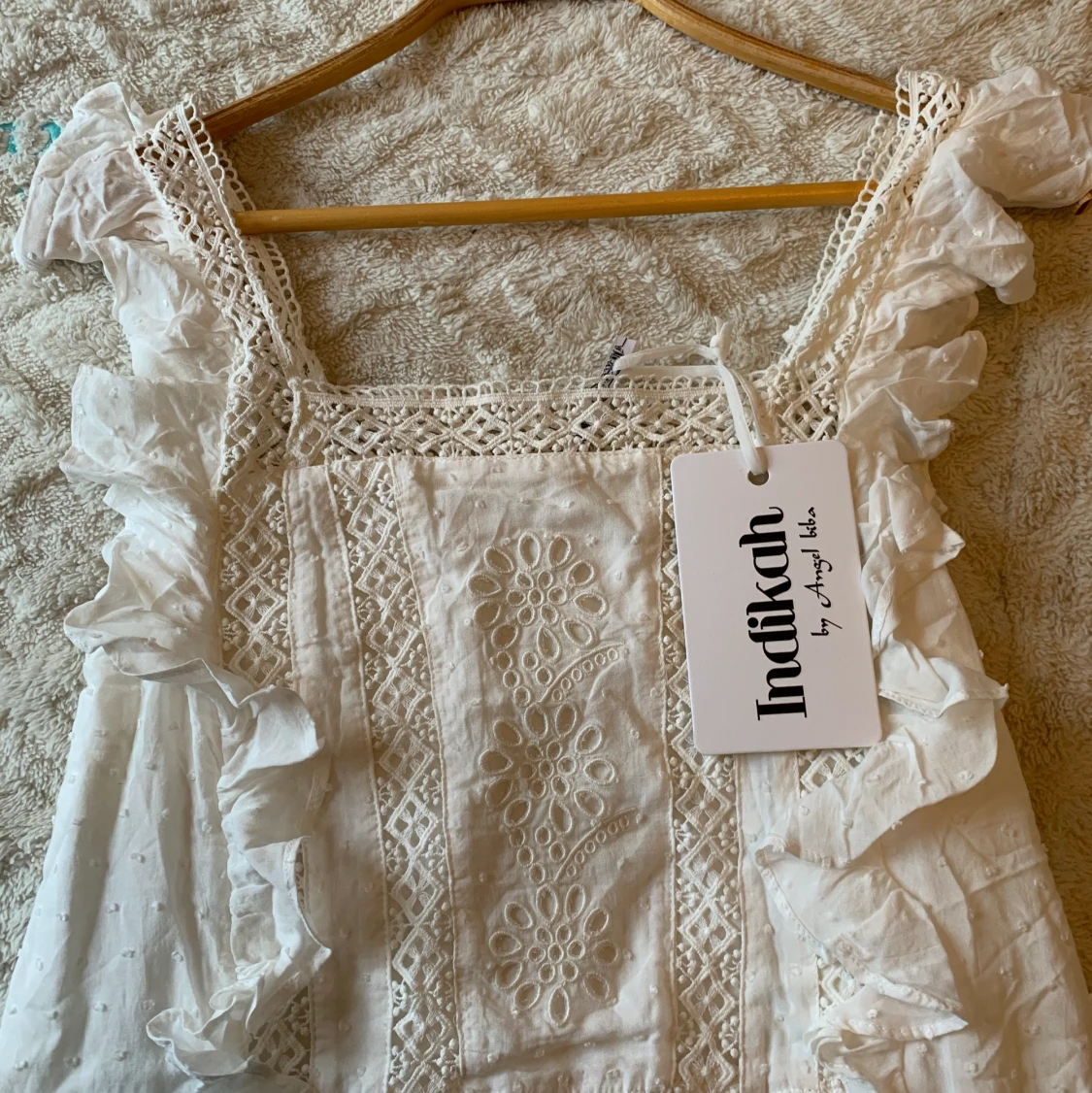 Vit sommarklänning - 91