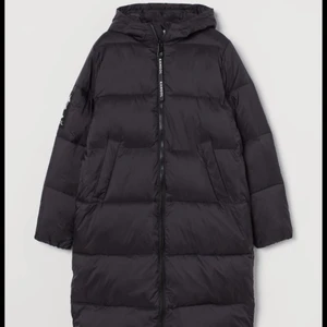 Söker!!!! Kangol x HM pufferjacket - Gärna storlek XS-S