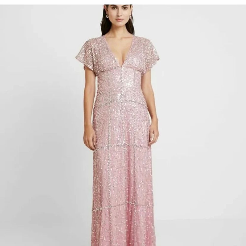 Lång glitter klänning, storlek 38 M | Plick Second Hand