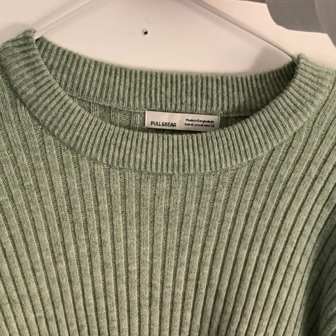 Grön stickad tröja - 91