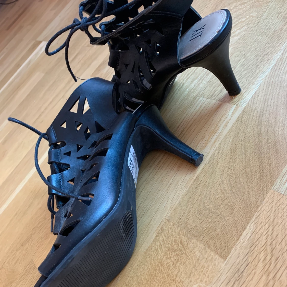 Svarta klackskor - 90