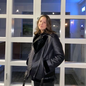 Bikerjacka - Bikerjacka, sparsamt använd. Inga defekter!🌟