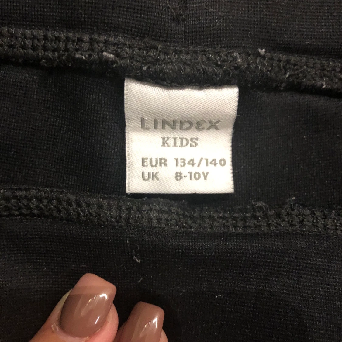 Svarta utsvängda byxor - 90