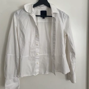 G-star skjorta - Knappt använd, super fin figursydd skjorta🥰