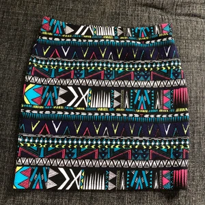 Kjol i storlek s - Kjol i storlek s, sitter som en s. Stretchigt material och i bra skick. 