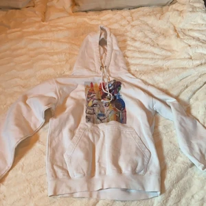 The cool elephant - Säljer denna hoddie från the cool elephant!💚 Nypris är 600 kr 