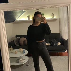 Svart stickad tröja nakd - Storlek S, 150kr