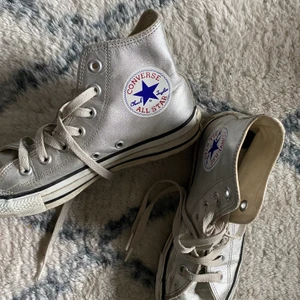 Converse - Silvriga ascoola converse, strl 37✨✨✨ Buda!