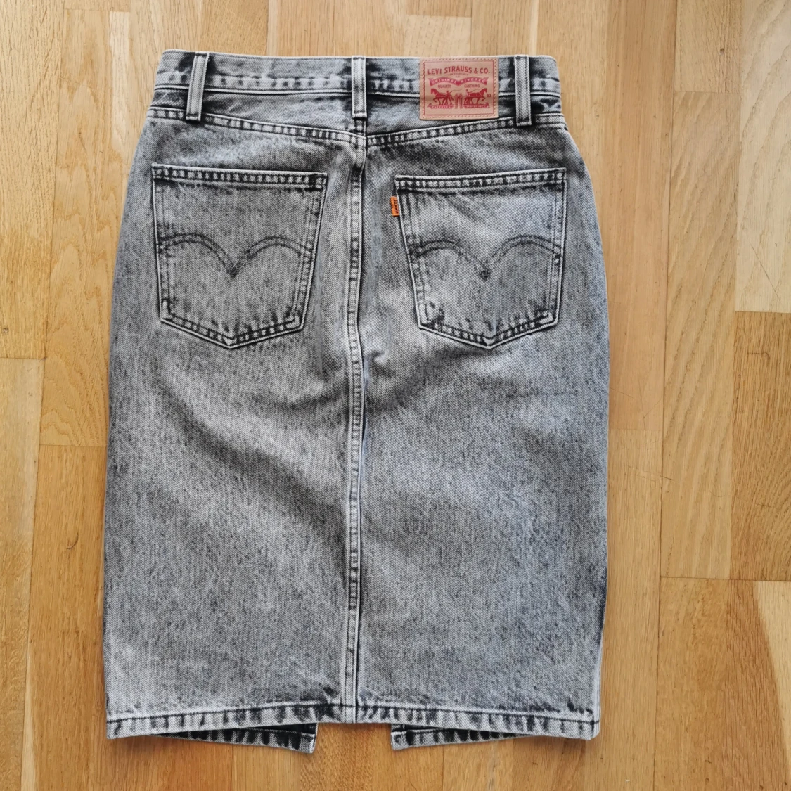 Levi's Jean skjol stl. 26 - 90