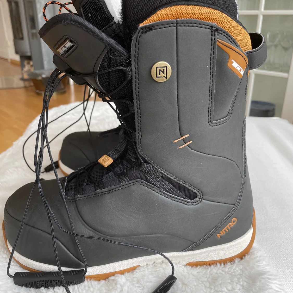 Snowboard boots - 90