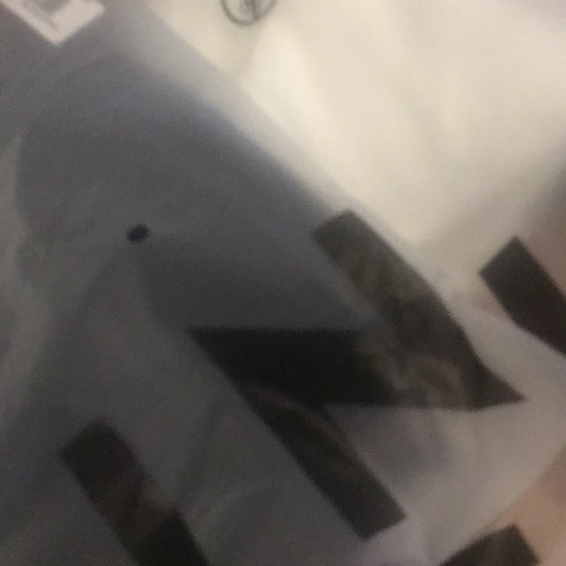 Skit fin tröja oanvänd - 90