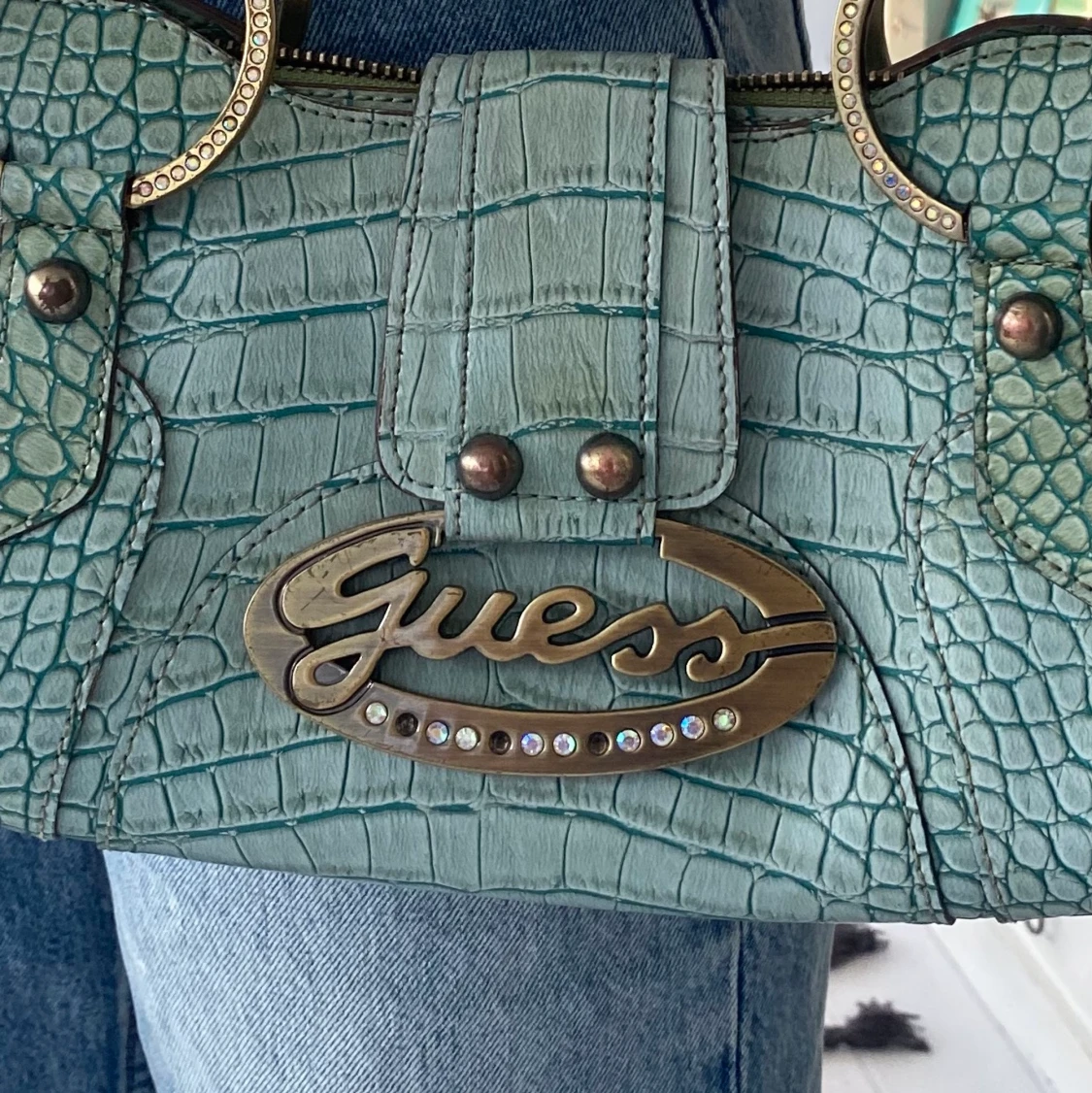 snygg vintage guess väska - 91