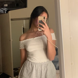 Offsshoulder  - Från hm💗 använd fåtal gånger ☺️