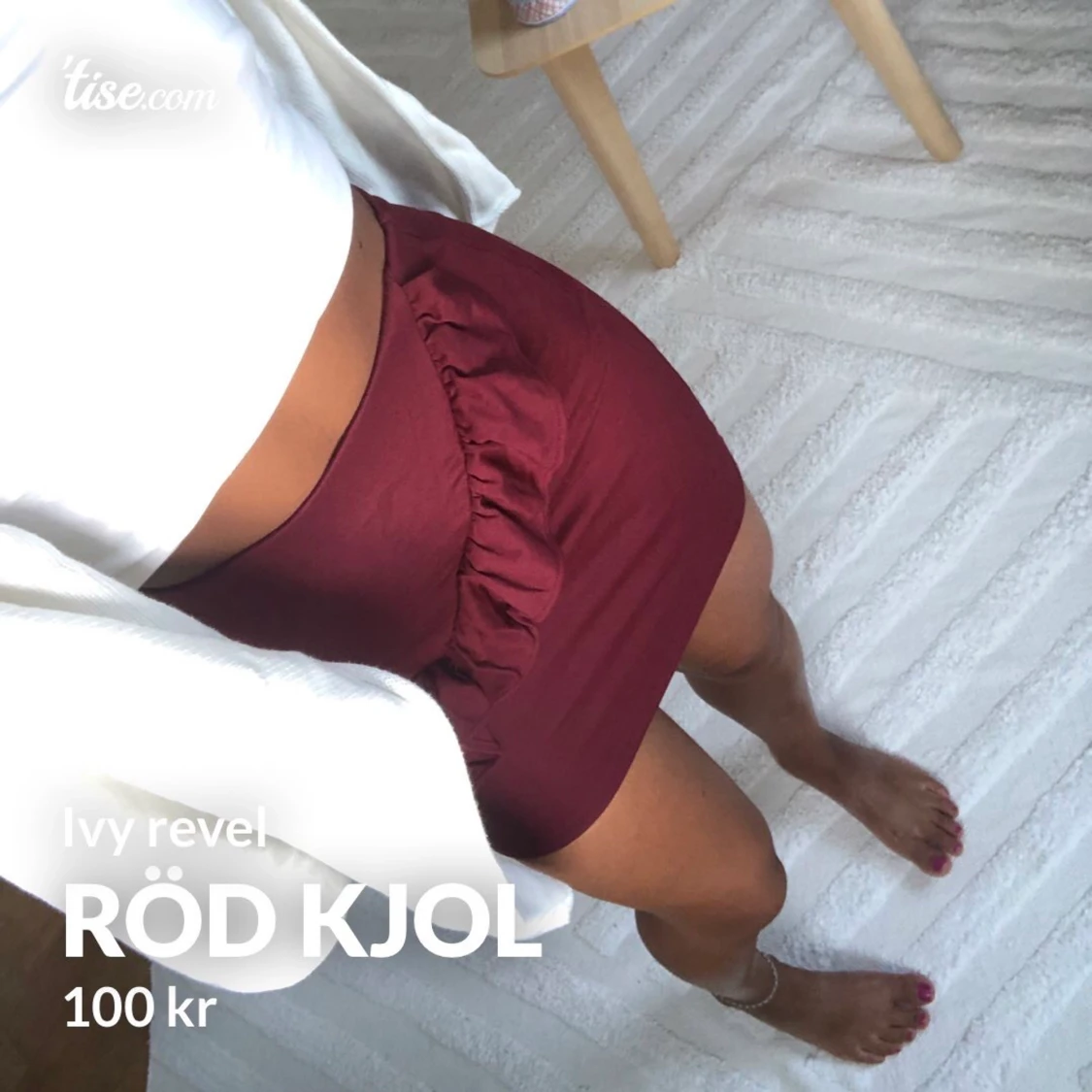 Vinröd kjol