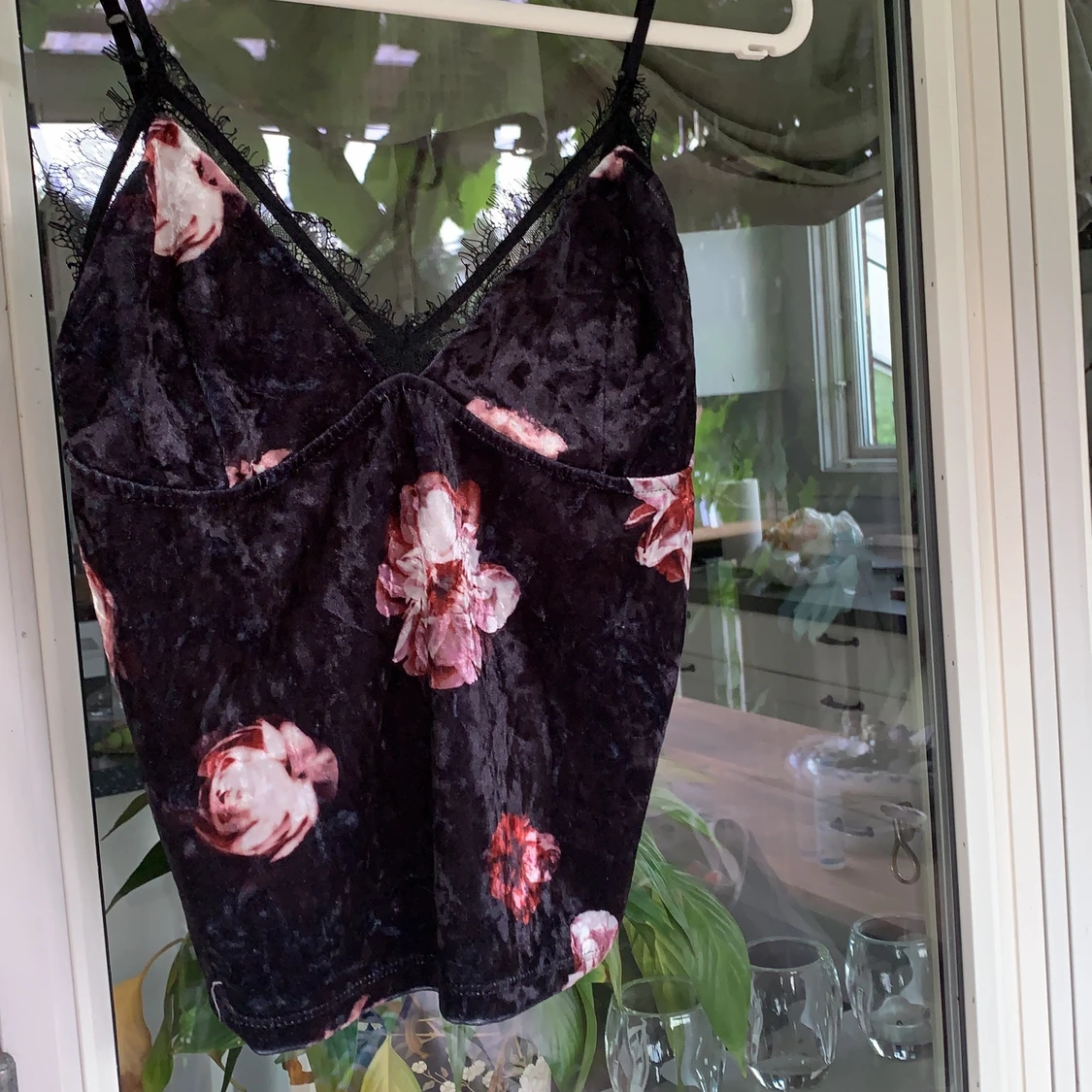 Black flower top - 90