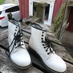 Dr martens  - Knappt anvönda dr martens 
