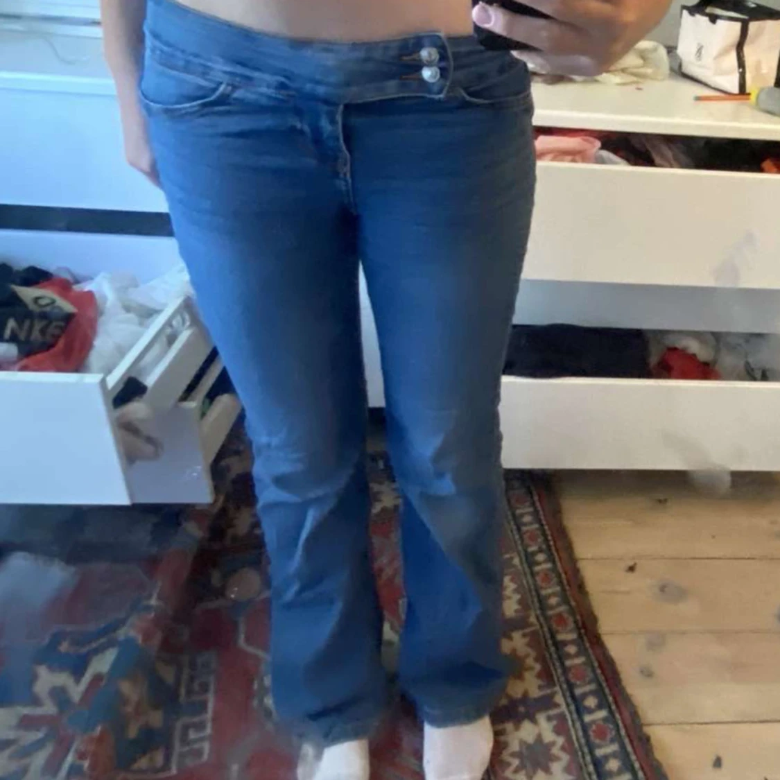 Low waist bootcut jeans