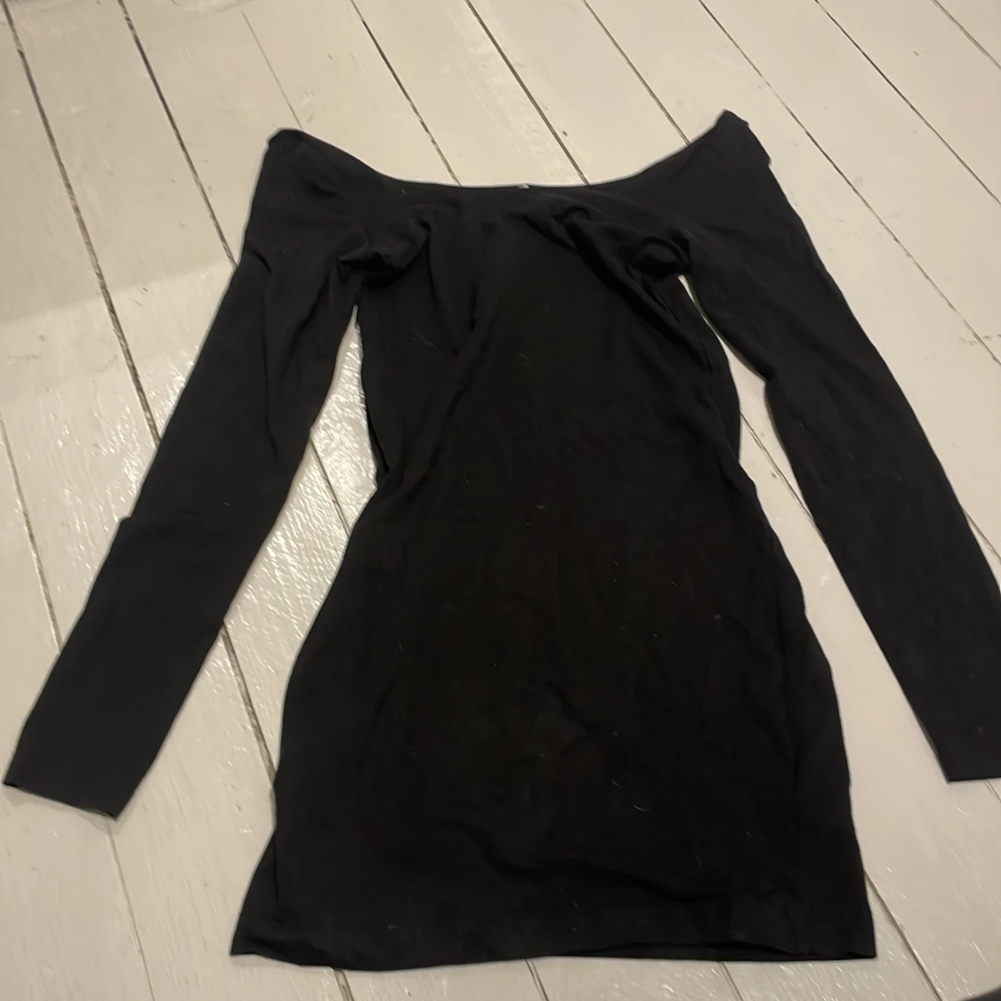 off shoulder klänning 