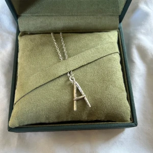 Snyggaste halsbandet - Så snyggt halsband från Maria Nilsdotter 