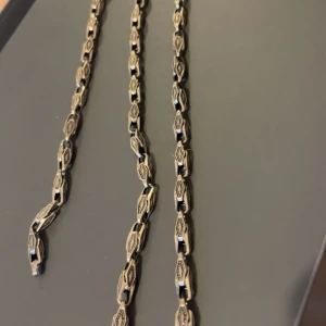 Silver halsband och armband  - Äkta 925 maffiga silverkedjor. Armband och halsband. Först till kvarn 