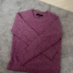 Vero Moda stickad tröja  - Kommer inte till användning nästan ny, Igga bilderna, kom privat för mer information 🥰