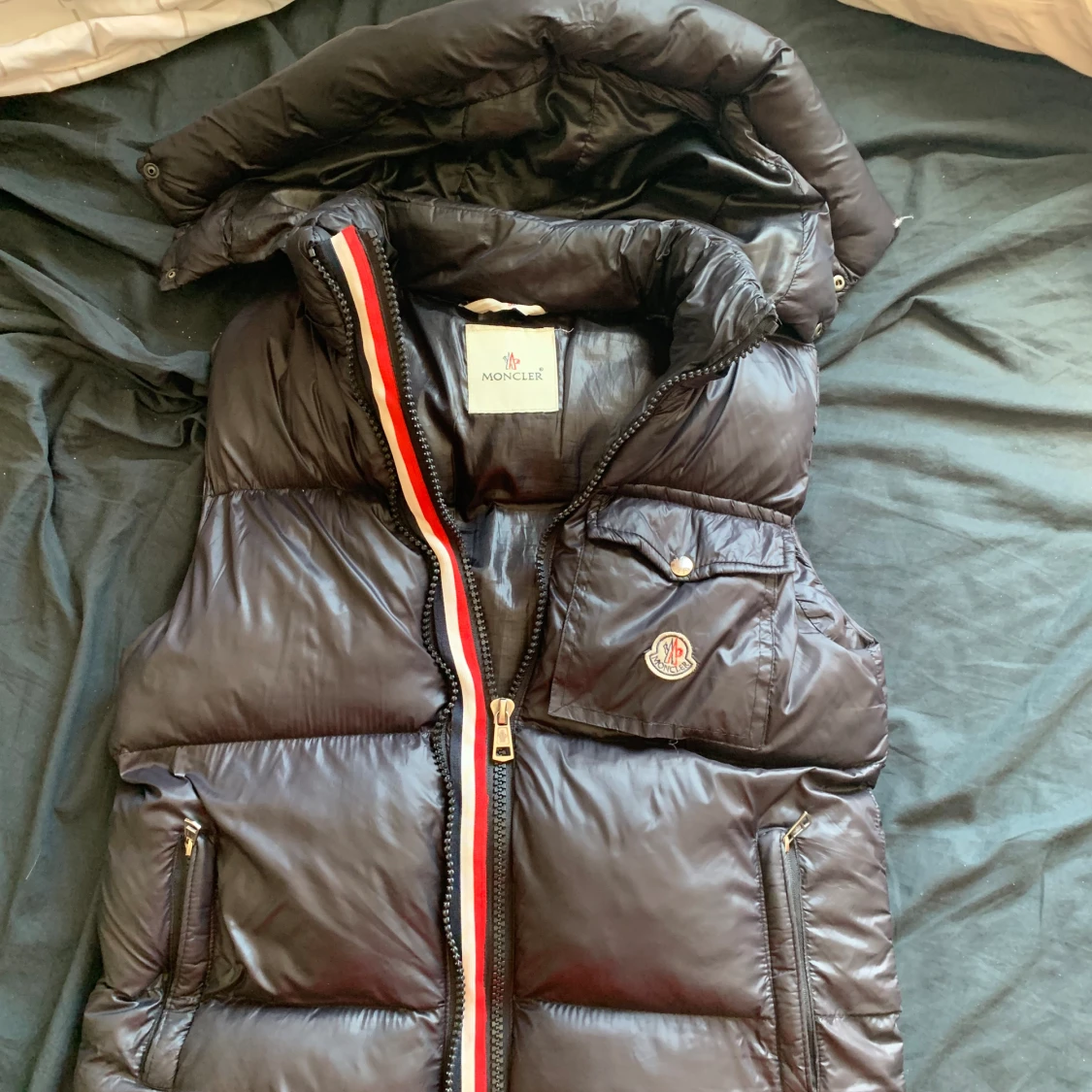 Moncler väst 