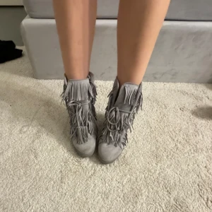 Fransskor - Superfina och trendiga Fransskor perfekta till sommaren!!💗 Jättebra skick!!!