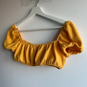 Croptop - Storlek xs