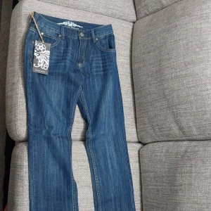 Heritage industry  - Jensen är helt ny. Storlek 160