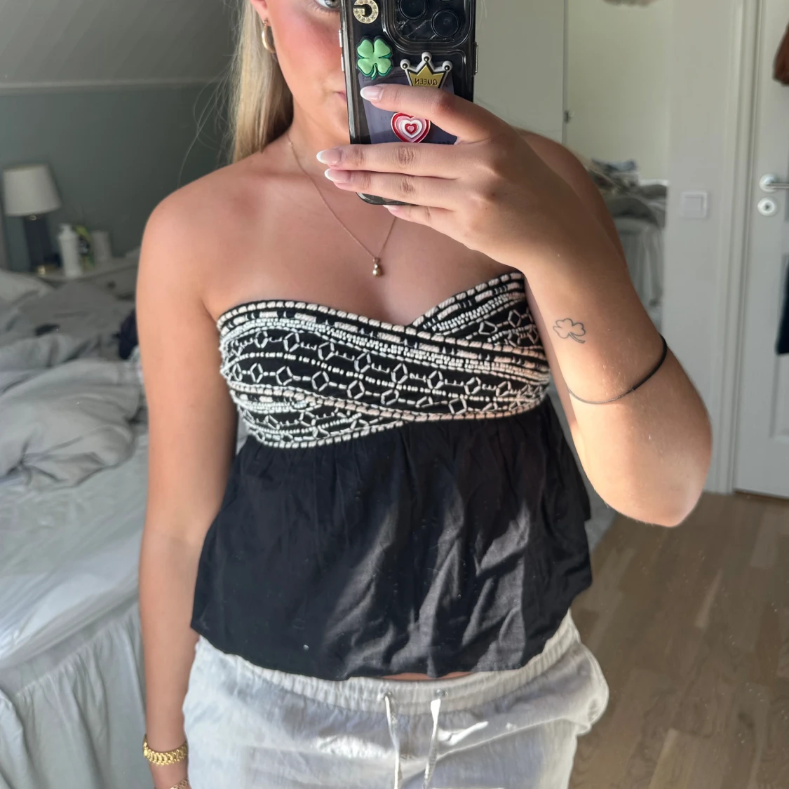 Topp med pärlor - 90