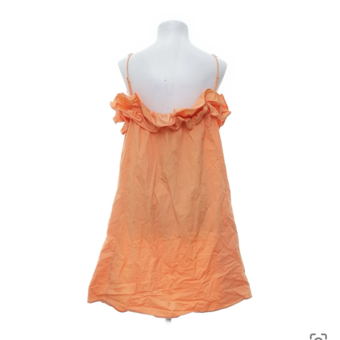 Orange sommarklänning