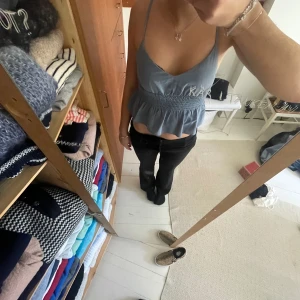 Blå topp - Jätteskönt blå topp! Oanvänd 