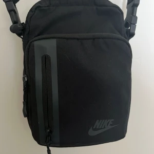 Nike väska  - 200kr inklusive frakt 