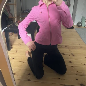 Sommarjacka  - 90s Barbie! 