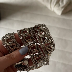 NAKD skärp  - Aldrig använt.   Inköpspris 349:-