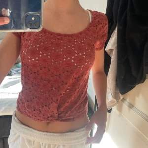 Röd tröja - Söt röd t-shirt!💓