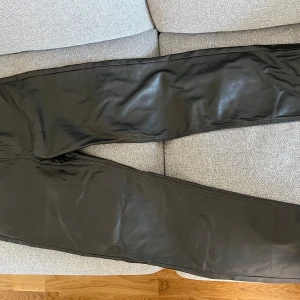 Byxor  - Använt ett par gånger 