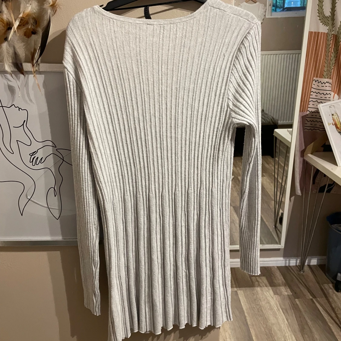 Grå fin klänning  - 90