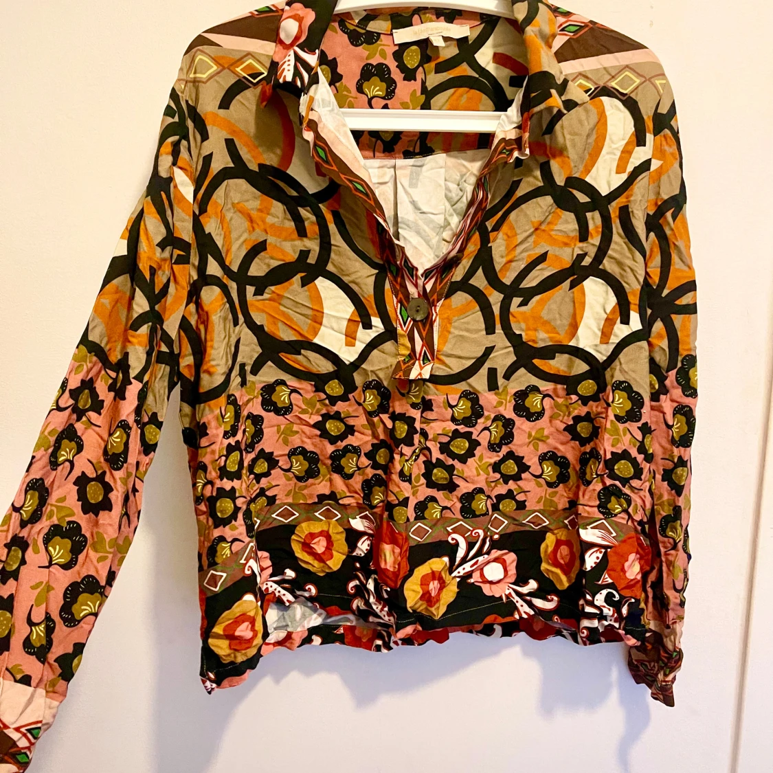 La fée Maraboutée blus mönstrad